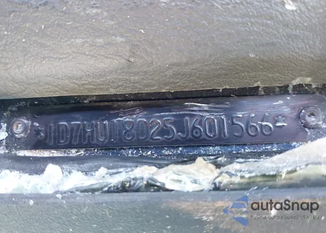 2005 Dodge Ram 1500 Slt/Laramie from USA, damaged, VIN 1D7HU18D25J601566